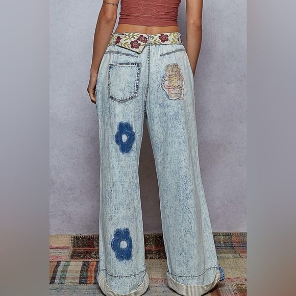 POL “ Daisy Blues “ Floral Patch Jeans | Denim - Picture 4 of 7